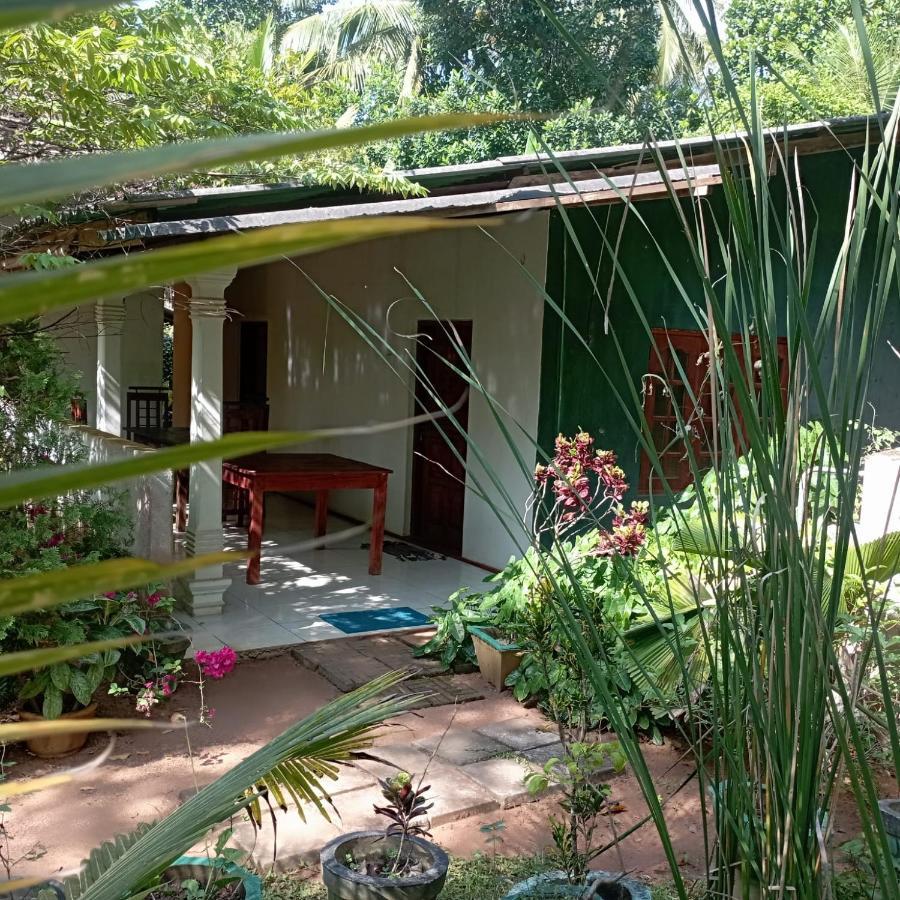 Sanjana Home Stay Habarana Exteriér fotografie